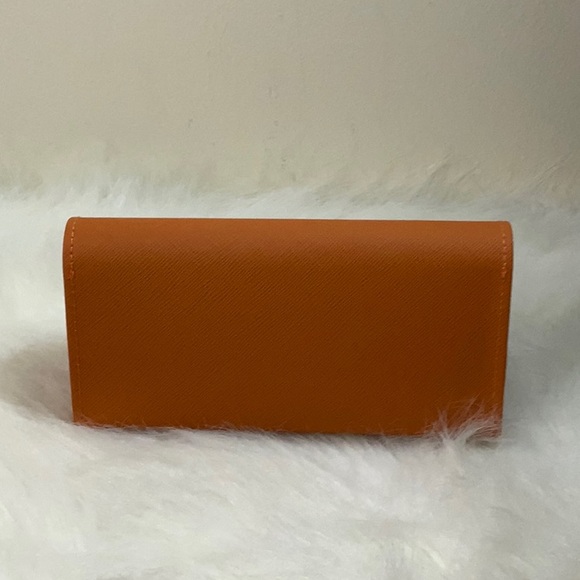 Tory Burch Sunglasses w/case,dust bag (NWOT) - Picture 7 of 9